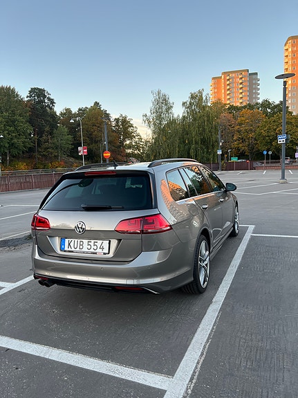 Volkswagen Golf VII 4 of 10
