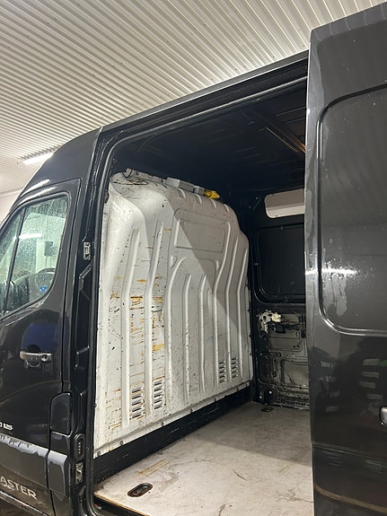 Renault Master 9 of 14