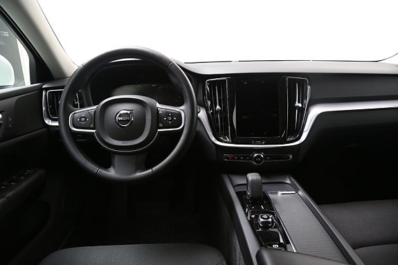 Volvo V60 9 of 16