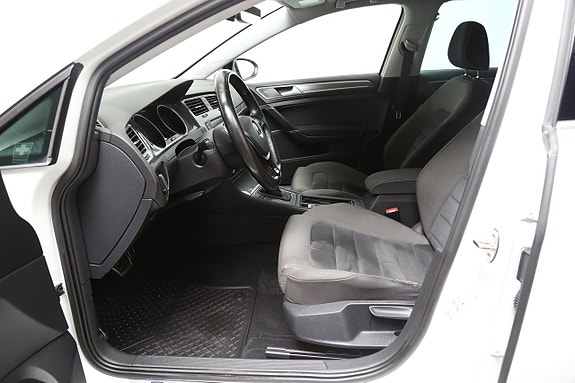 Volkswagen Golf Alltrack 7 of 15