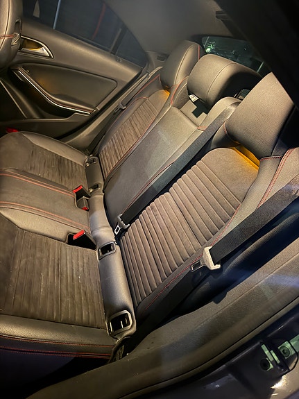 Mercedes-Benz CLA200 d 7 of 9