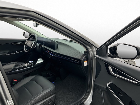 Kia EV6 13 of 30