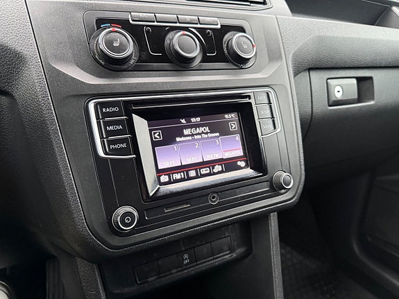 Volkswagen Caddy 18 of 20