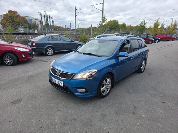 Kia Ceed 3 of 22