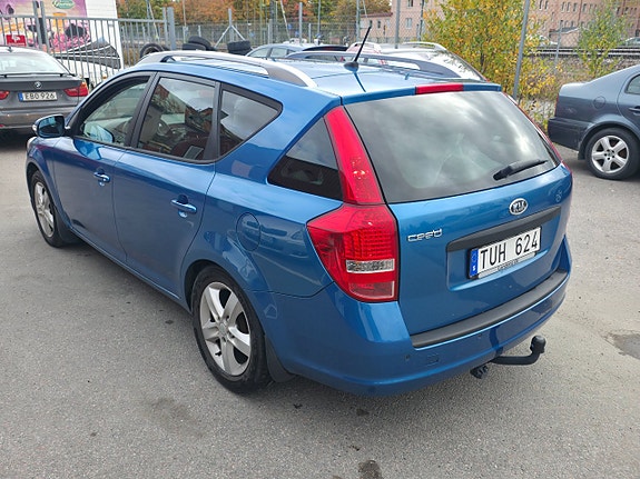 Kia Ceed 7 of 22