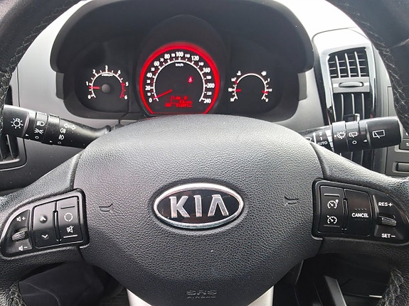 Kia Ceed 22 of 22