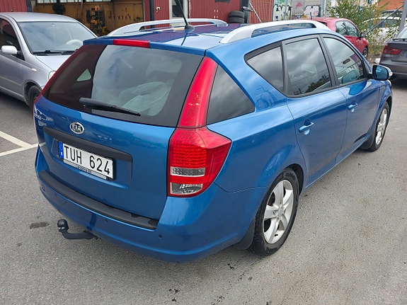 Kia Ceed 9 of 22
