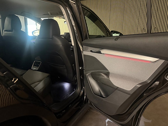 Skoda Enyaq 30 of 30