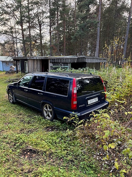 Volvo V70 4 of 4