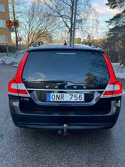 Volvo V70 9 of 10