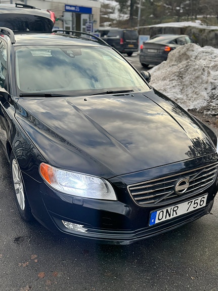 Volvo V70 7 of 10