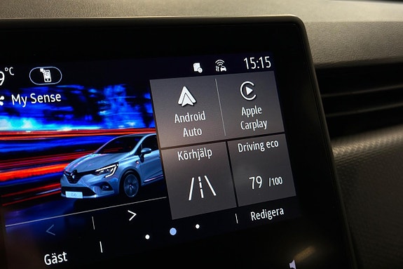 Renault Clio 20 of 23