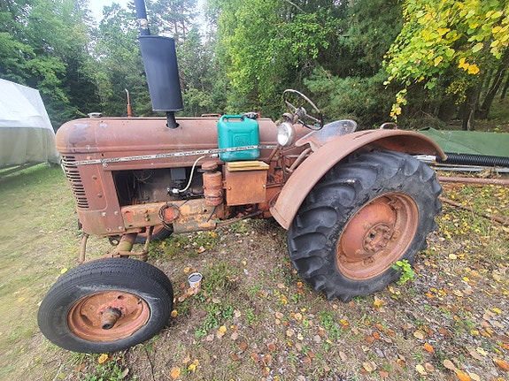 Volvo T31 2 of 7
