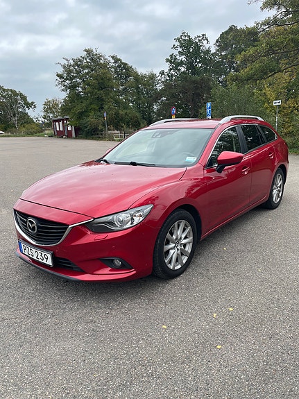 Mazda 6 2 of 10