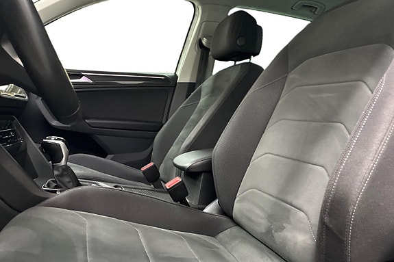 Volkswagen Tiguan 13 of 24