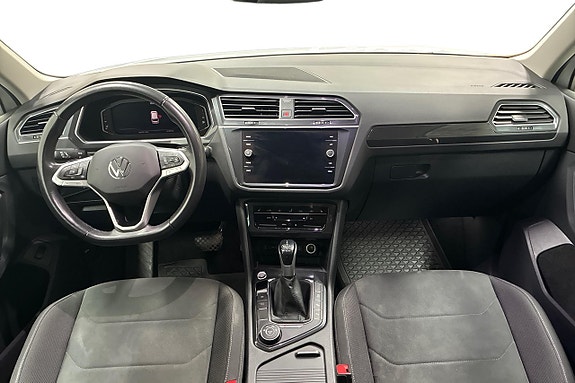 Volkswagen Tiguan 12 of 24