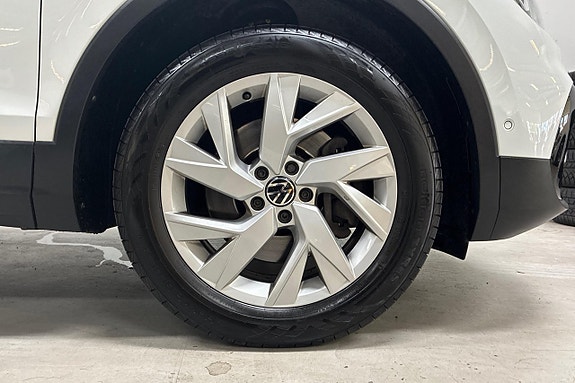 Volkswagen Tiguan 11 of 24
