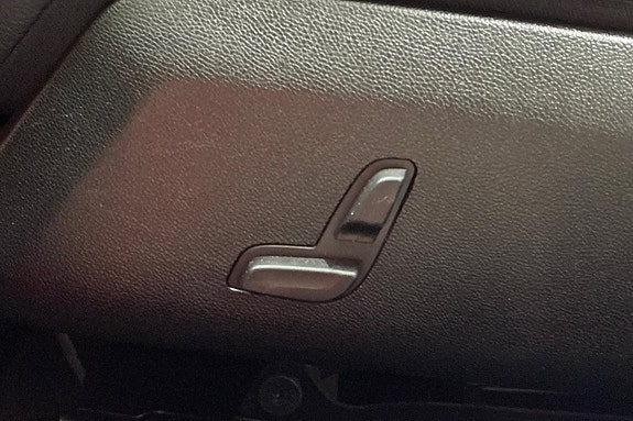 Mercedes-Benz E220 22 of 24