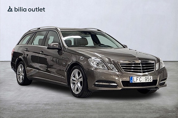 Mercedes-Benz E220 4 of 24