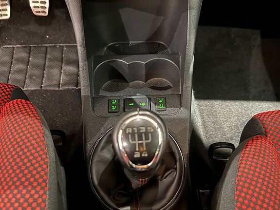 Skoda Fabia 12 of 15