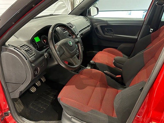 Skoda Fabia 8 of 15