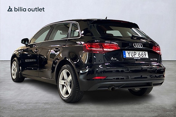 Audi A3 8 of 22