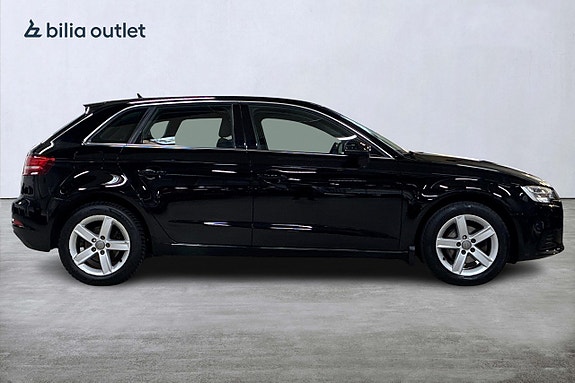 Audi A3 5 of 22