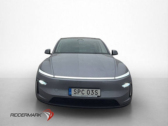 Tesla Model Y 3 of 30