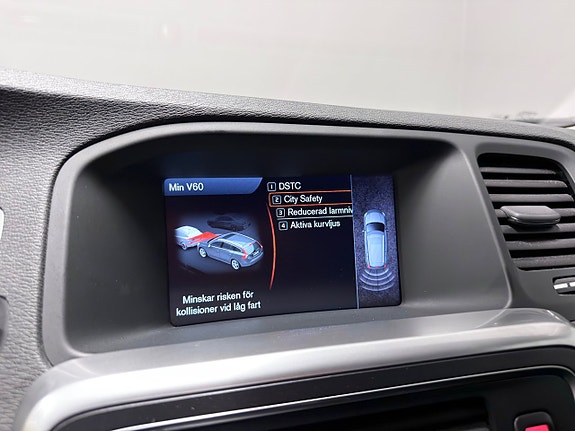 Volvo V60 16 of 25