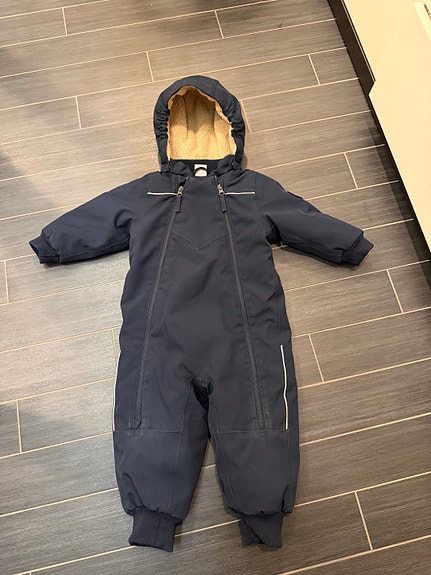 Product image 1 of 4