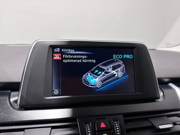 BMW 218d 18 of 30