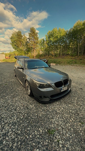 BMW 525d 8 of 8