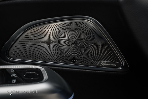 Mercedes-Benz E300 22 of 25