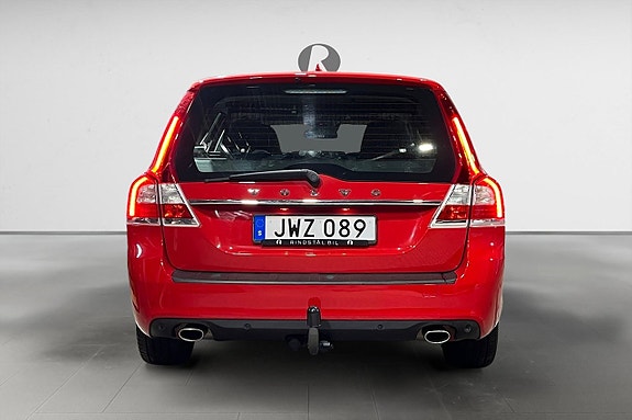 Volvo V70 6 of 17