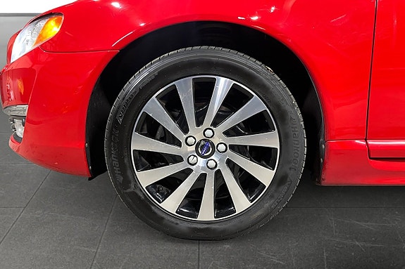 Volvo V70 16 of 17