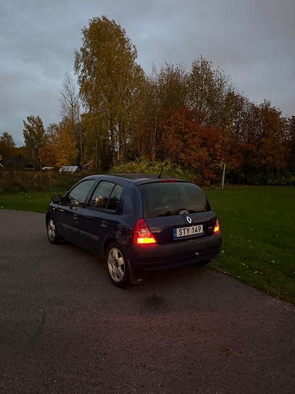 Renault Clio 5 of 12