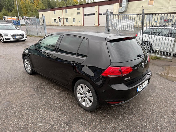 Volkswagen Golf I 2 of 9