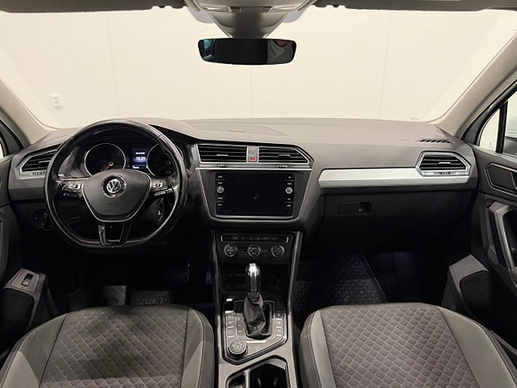 Volkswagen Tiguan 15 of 28