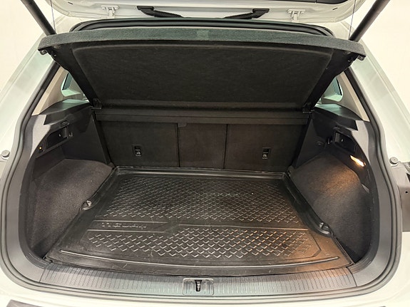 Volkswagen Tiguan 26 of 28