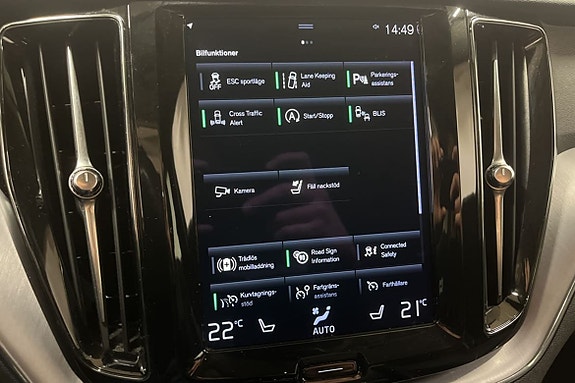 Volvo XC60 17 of 23