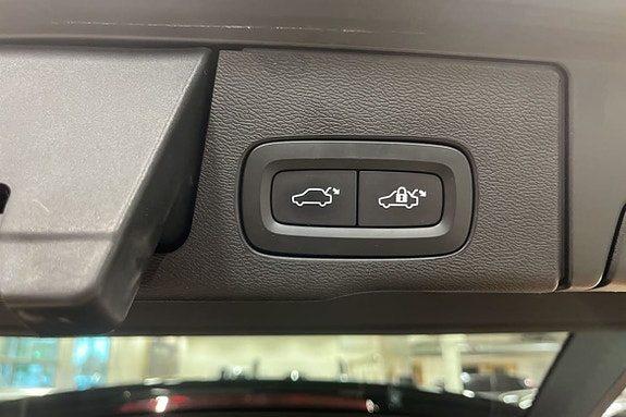 Volvo XC60 7 of 23