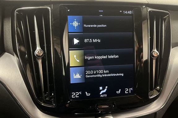 Volvo XC60 14 of 23