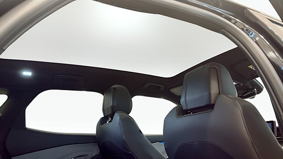 Ford Explorer 13 of 18