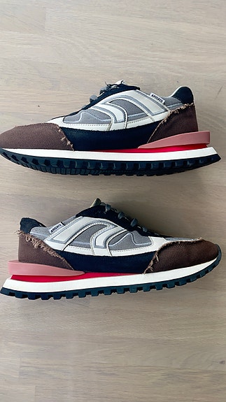 Product image 1 of 10