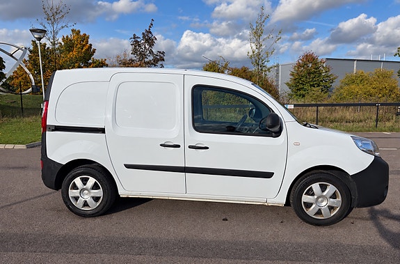 Renault Kangoo Express 10 of 26