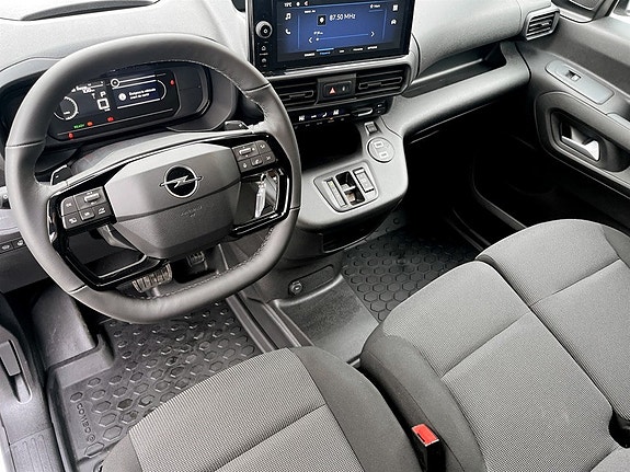 Opel Combo-e 3 of 14