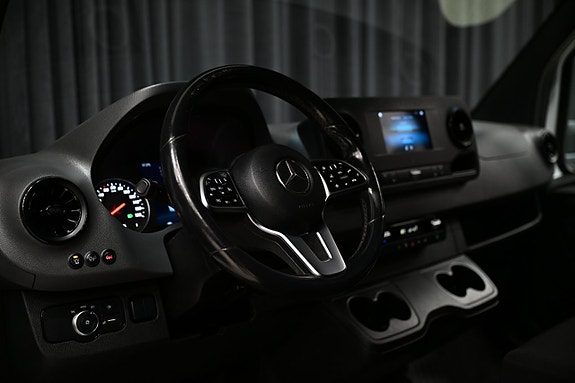 Mercedes-Benz Sprinter 519 15 of 30