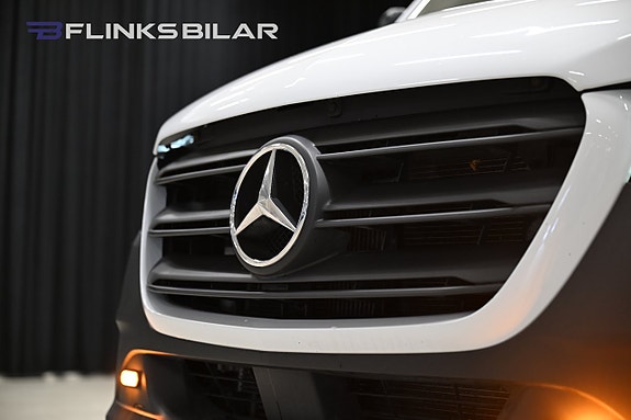 Mercedes-Benz Sprinter 519 2 of 30