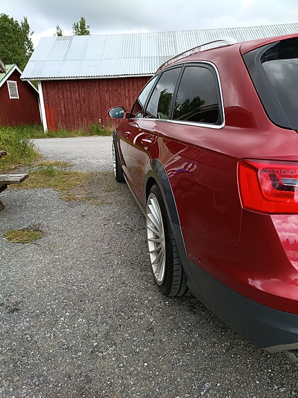 Audi A6 allroad 4 of 6