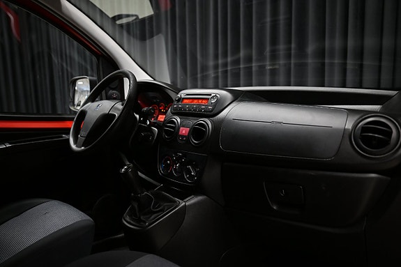 Peugeot Bipper 17 of 22